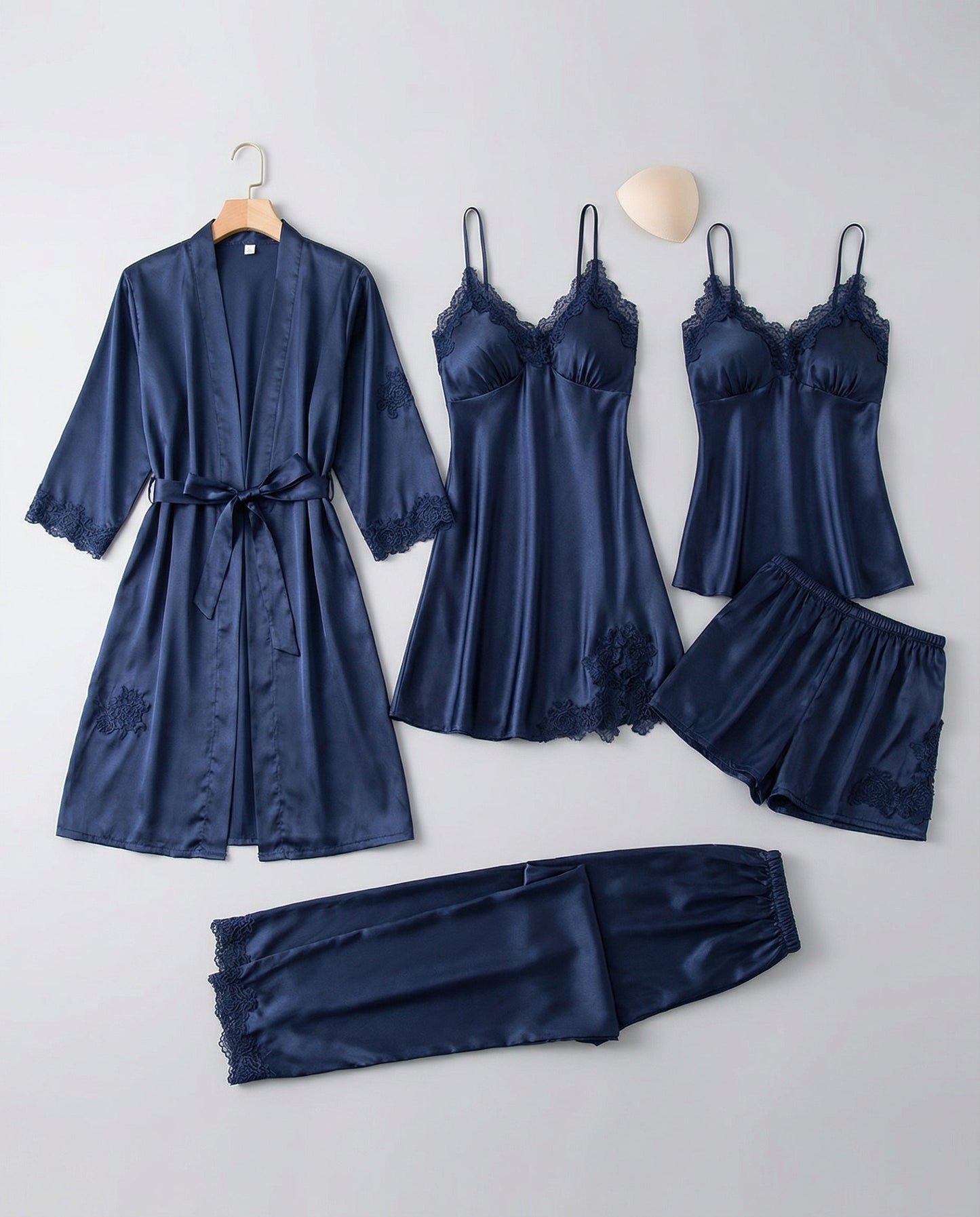 Kerstin | Luxuriöses Seidenpyjama-Set mit Kimono