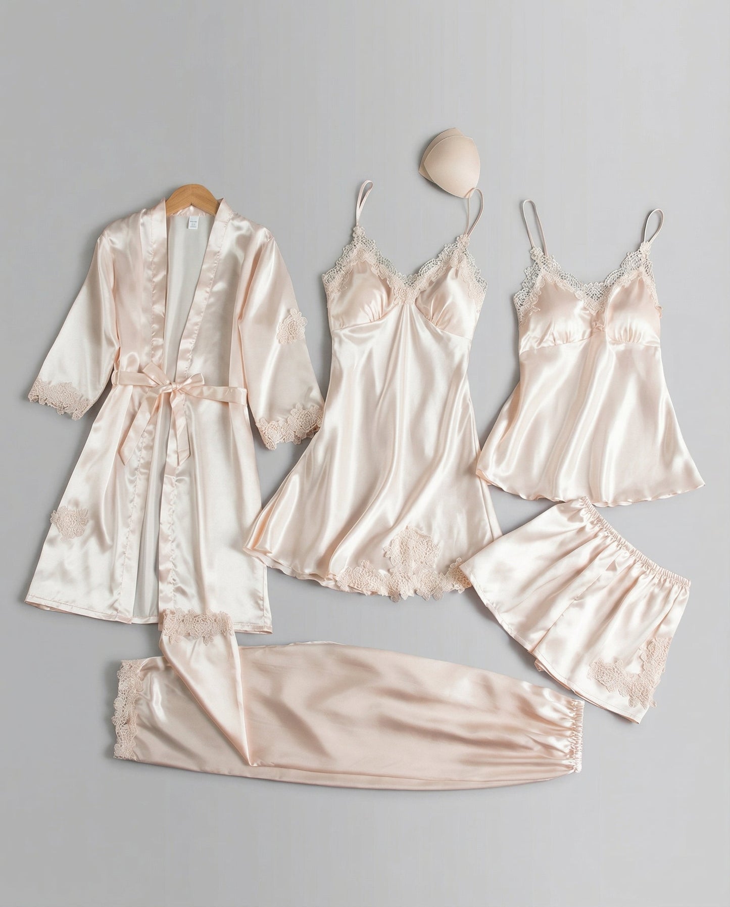 Kerstin | Luxuriöses Seidenpyjama-Set mit Kimono