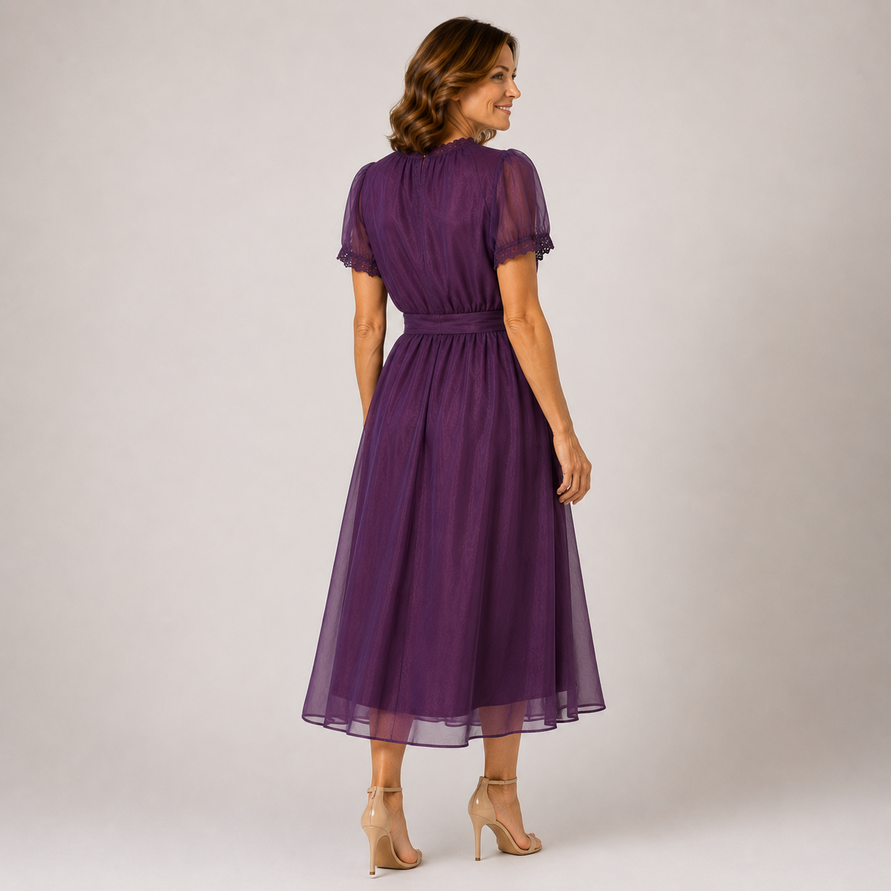 Flavia | Maxi Kleid mit Tropfenausschnitt und Spitze aus Chiffon