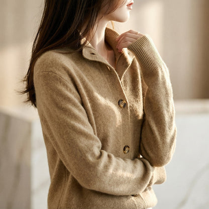 Skye | Klassischer Cardigan mit Knöpfen