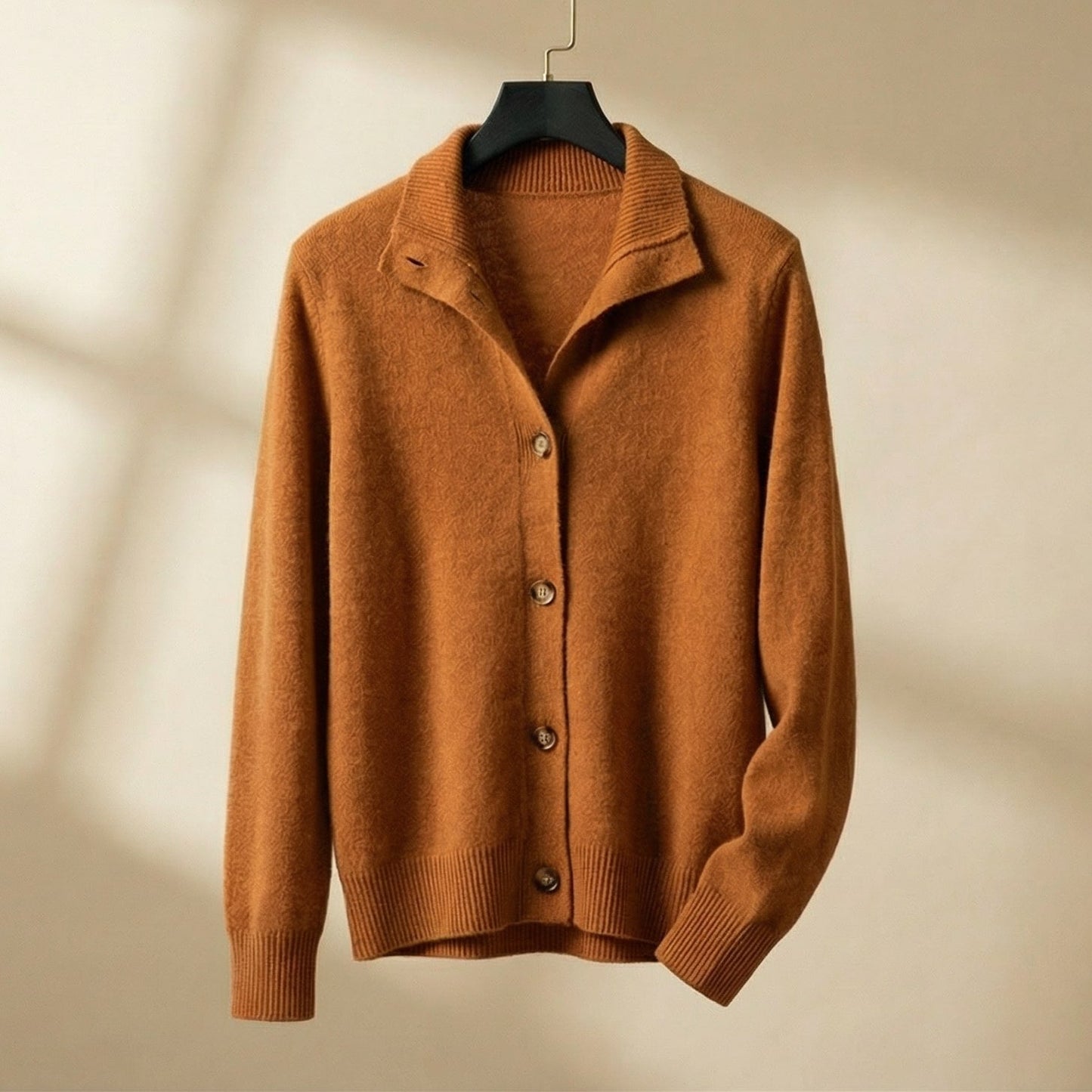 Skye | Klassischer Cardigan mit Knöpfen