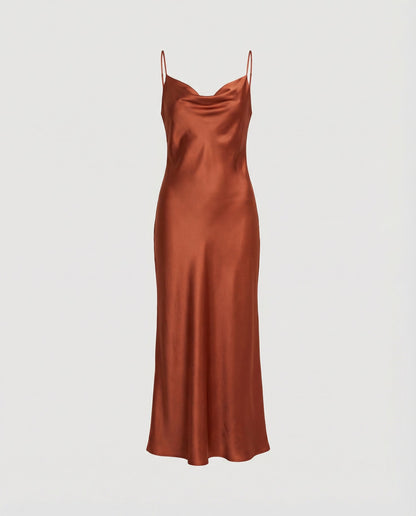 Elena | Elegantes Satinkleid mit verstellbaren Trägern