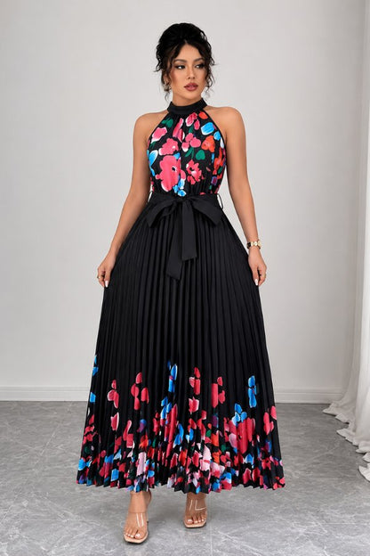 Lilly | Plissee-Midikleid mit Neckholder und Blumendetails