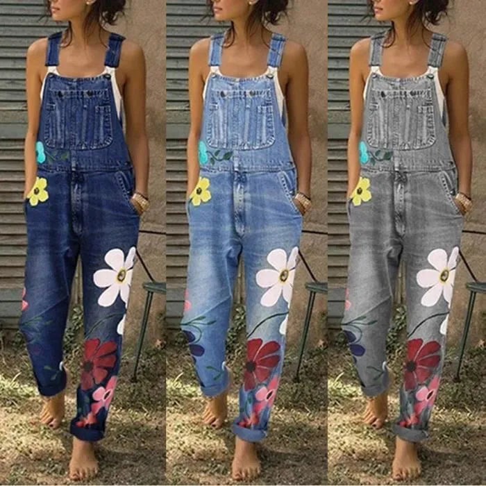 Petra | Kreative Denim-Latzhose mit floralen Vintage-Stickereien