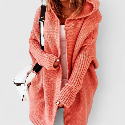Judith | Klassische Komfort-Strickjacke