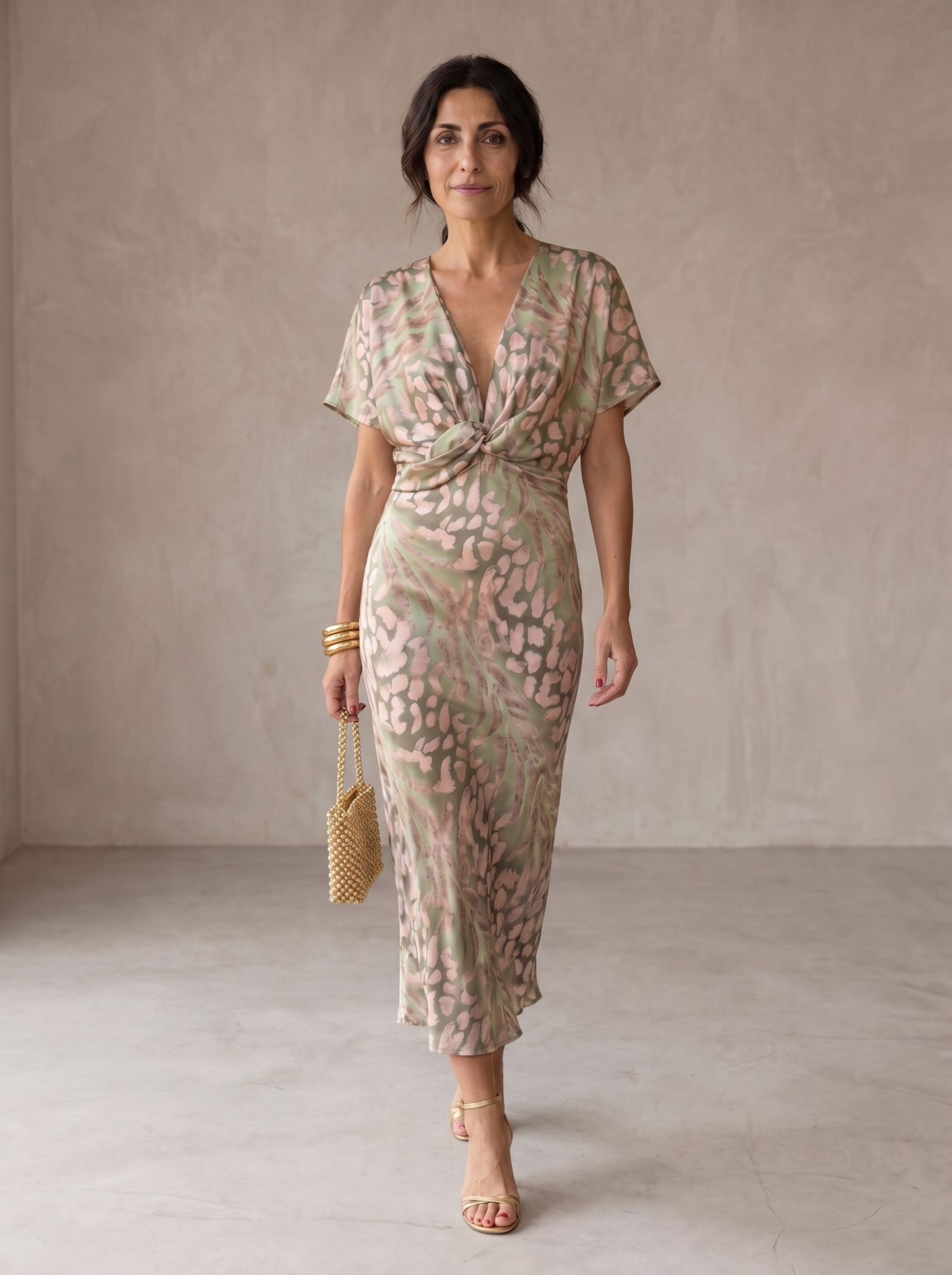 Antonella | Elegantes Kleid aus leichtem, fließendem Stoff